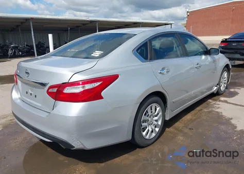 2016 Nissan Altima 2.5 S z USA, uszkodzony, nr VIN 1N4AL3AP2GN347261